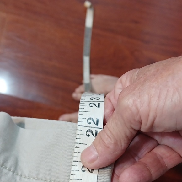 Mens US Polo Tan Cotton Cuffed Belted Shorts NWT 42 / 22 L - Picture 6 of 9